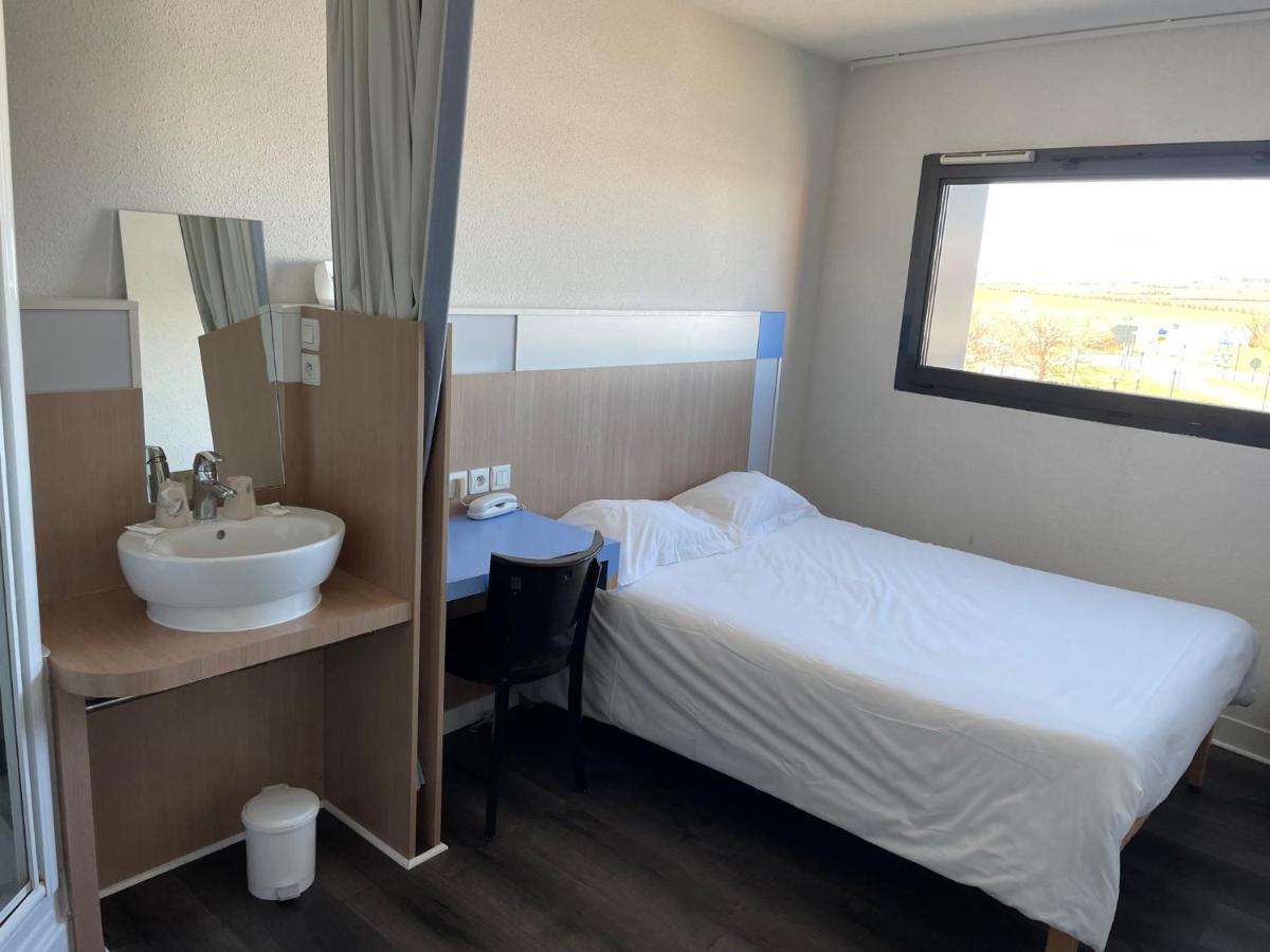 The Originals Access, Hotel Millau Sud LʼHospitalet-du-Larzac Dış mekan fotoğraf